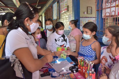 Children selling their products at marketplace, Nicaragua